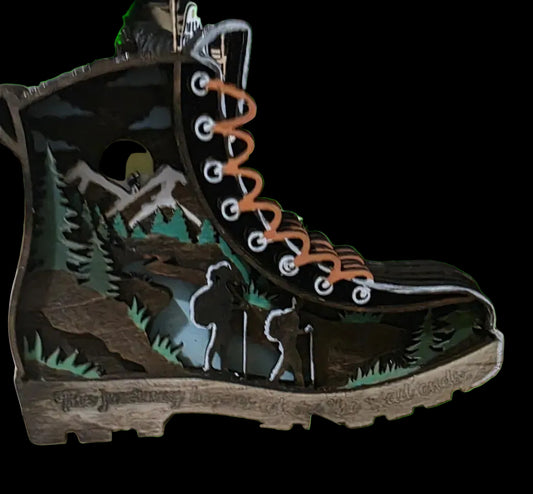 Hiking boot shelf sitter